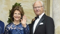 Das königliche Ehepaar Silvia von Schweden und Carl Gustaf. (Bild: API (c.) Michael Tinnefeld)