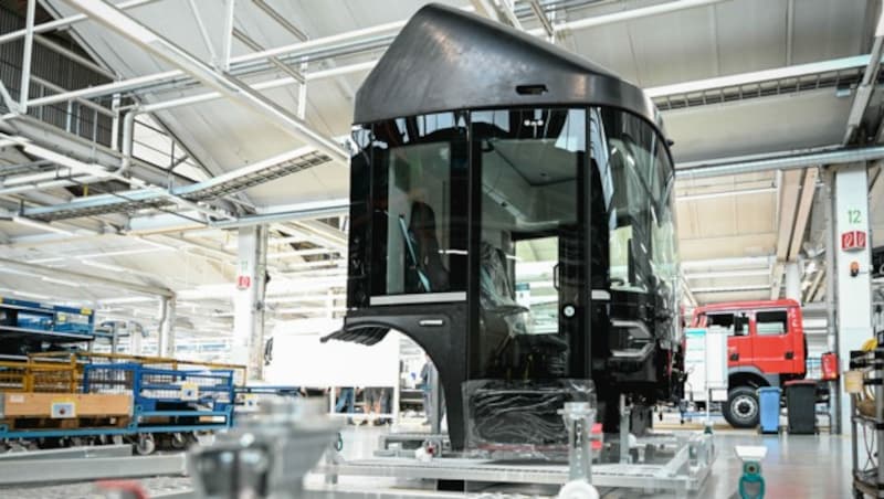 In Steyr werden unter anderem E-Lkw für die schwedische Marke Volta Trucks produziert. (Bild: Markus Wenzel)