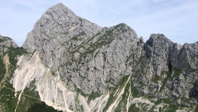 Auf der Südostseite des Gimpel in den Tannheimer Bergen stürzte am Freitag eine Deutsche in den Tod. (Bild: zoom.tirol)