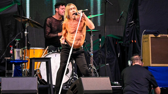 Auch mit 76 Jahren macht Iggy Pop niemand etwas vor.