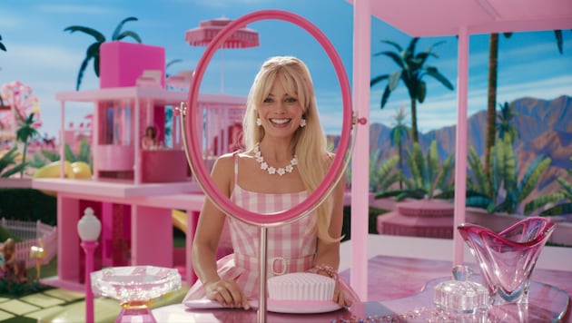 „Barbie“ ist der weltweit erfolgreichste Film des Jahres. (Bild: © 2022 Warner Bros. Entertainment Inc. All rights reserved.)