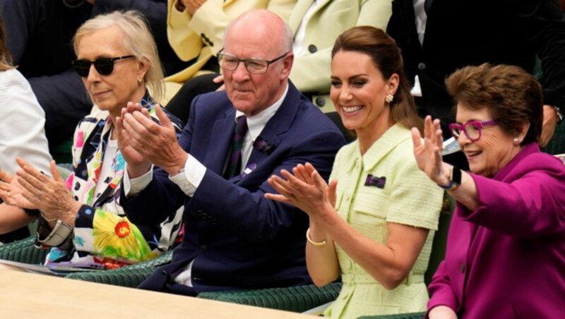 Von der Royal Box aus beobachtete Prinzessin Kate das Damenfinale in Wimbledon. (Bild: APA/AP Photo/Kirsty Wigglesworth)