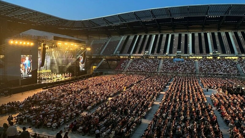 18.000 Fans konnte Bocelli begeistern (Bild: Tobias Jenic)