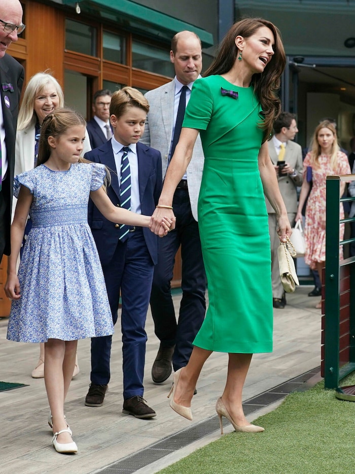 Ein bisschen aufgeregt schien Prinzessin Charlotte bei ihrer Wimbledon-Premiere schon zu sein.