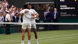 Novak Djokovic (r.) und Carlos Alcaraz. (Bild: Copyright 2023 The Associated Press. All rights reserved)