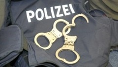 The handcuffs clicked for four shoplifters on Thursday. (Bild: Rojsek-Wiedergut Uta)