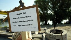 Die Stadt Wien hat für öffentliche Grillplätze ein Verbot verhängt. (Bild: APA/ROLAND SCHLAGER)