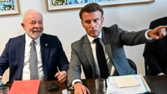 Brasiliens Präsident Luiz Inácio Lula da Silva kann nach dem Gipfel mit Frankreichs Präsident Emmanuel Macron und den anderen EU-Staats- und Regierungschef mit keiner Erfolgsmeldung nach Hause fliegen. (Bild: APA/AFP/POOL/Emmanuel DUNAND)