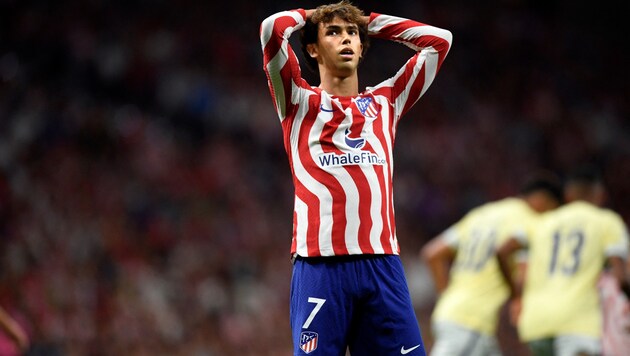 Joao Felix steht bei Atletico Madrid unter Vertrag, träumt aber offen von einem Wechsel zum FC Barcelona. (Bild: APA/AFP/OSCAR DEL POZO)