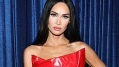 Megan Fox überlässt auf den neuesten Fotos fast nichts mehr der Fantasie. (Bild: APA/Getty Images via AFP/GETTY IMAGES/Theo Wargo)