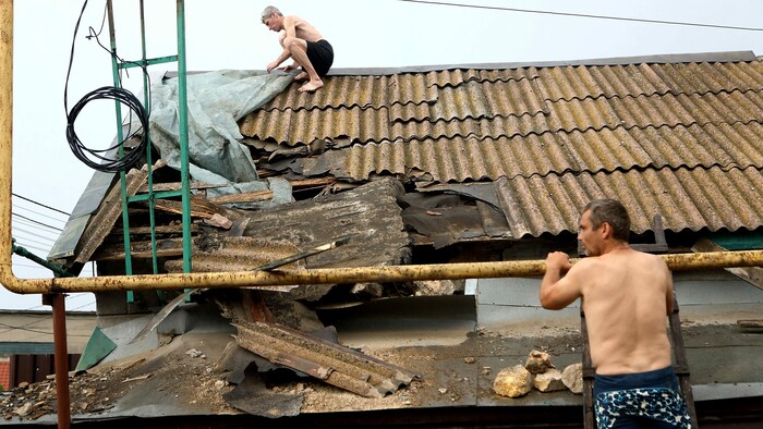 Reparaturarbeiten nach den nächtlichen Angriffen auf Odessa