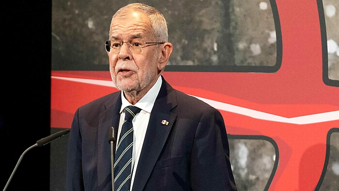 Bundespräsident Alexander Van der Bellen mit mahnenden Worten bei den Bregenzer Festspielen