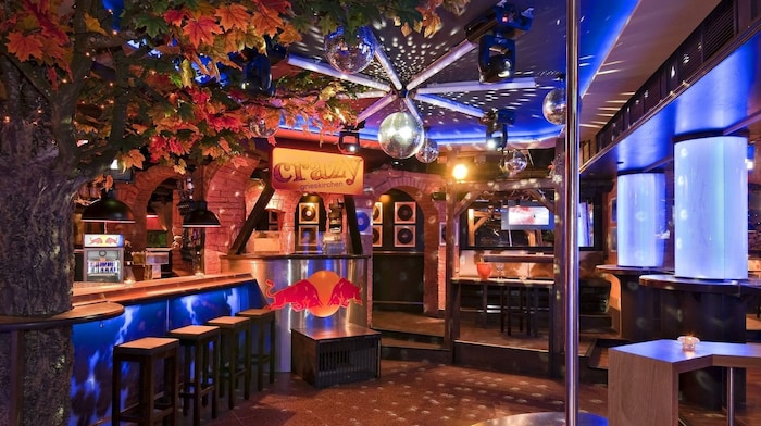 Die Tanzbar Crazy ist seit 20 Jahren ein Treffpunkt für Partytiger in Grieskirchen.