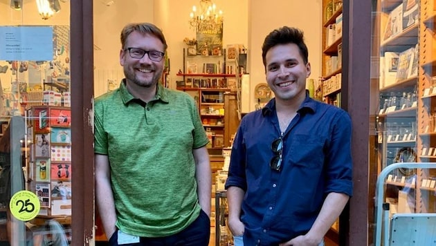 Dominik Eder und Pablo Ayala forschen an neuen Wegen der Wasserstoffproduktion (Bild: TU Wien)