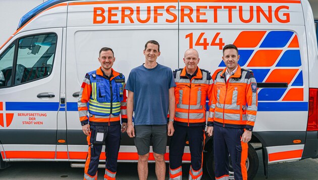 Field Supervisor Marcel P., Johannes E., Sanitäter Paul P. und Chefarzt Mario Krammel (Bild: Berufsrettung Wien)