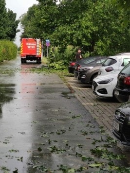 Mehrere Feuerwehren rückten in Klagenfurt aus (Bild: Julia Mösslacher)