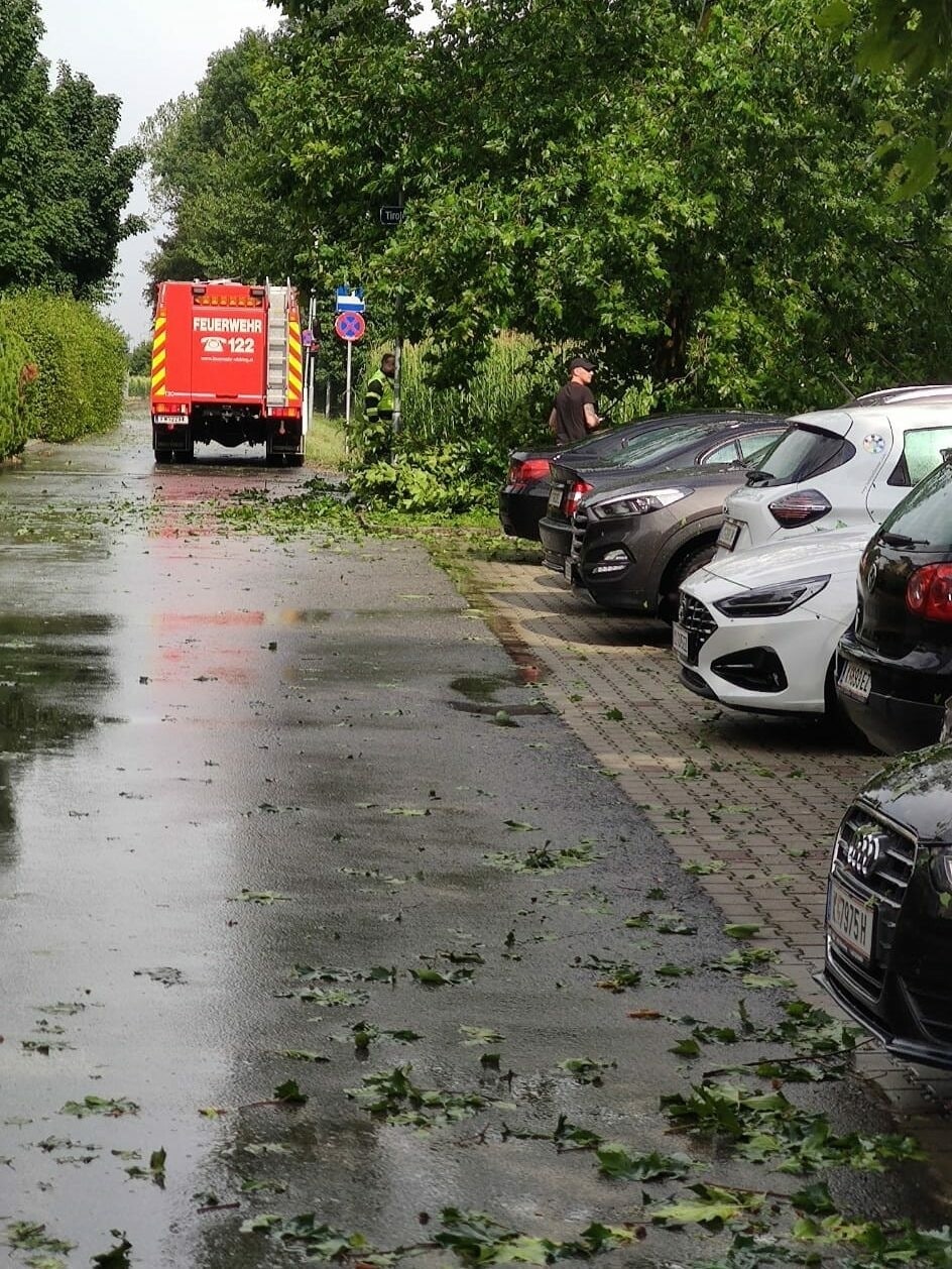 Mehrere Feuerwehren rückten in Klagenfurt aus