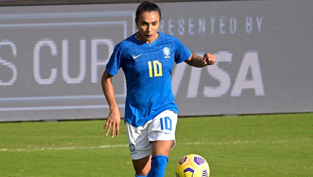 Marta is hanging up her national team jersey. (Bild: Associated Press.)