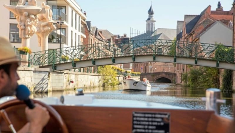 Fahren Sie in die Vergangenheit: Vom Wasser aus hat man eine bezaubernde Aussicht auf Gent. (Bild: © Piet De Kersgieter)