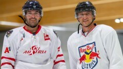 Vincent Kriechmayr (li.) und Neo-Trainer Matthias Mayer überzeugten bei der Eishockey-Einheit unserer Speed-Fahrer in der Red-Bull- Akademie. (Bild: GEPA pictures)