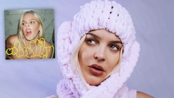 Alles andere als in schützende Wolle gewickelt: Anne-Marie öffnet sich auf ihrem dritten Album. (Bild: George Muncey, Warner Music Krone KREATIV,)