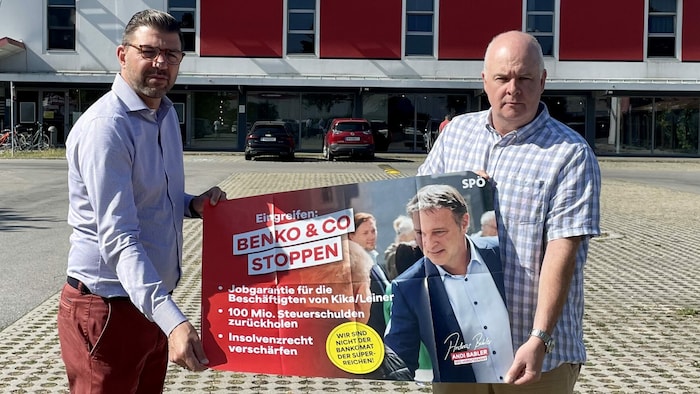 Kein Kika-Schicksal für Korneuburger Werft“: SPÖ-Bezirkschef Peterl (li.) und Stockeraus ...