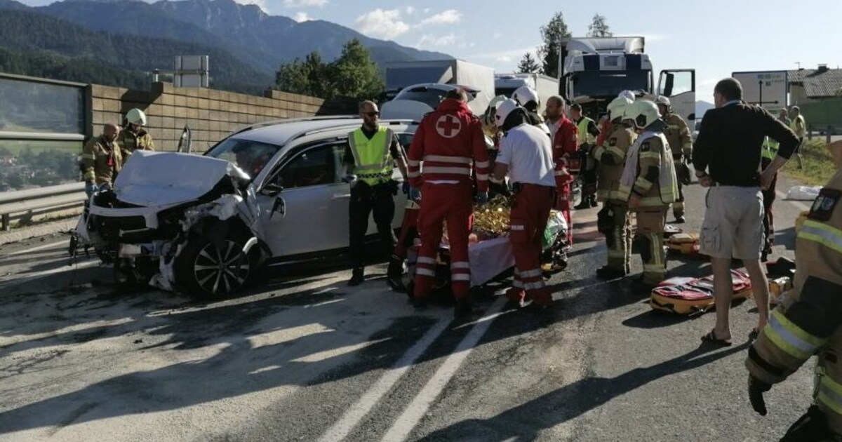 Reanimation Erfolglos - Autounfall Forderte In Schladming Ein ...