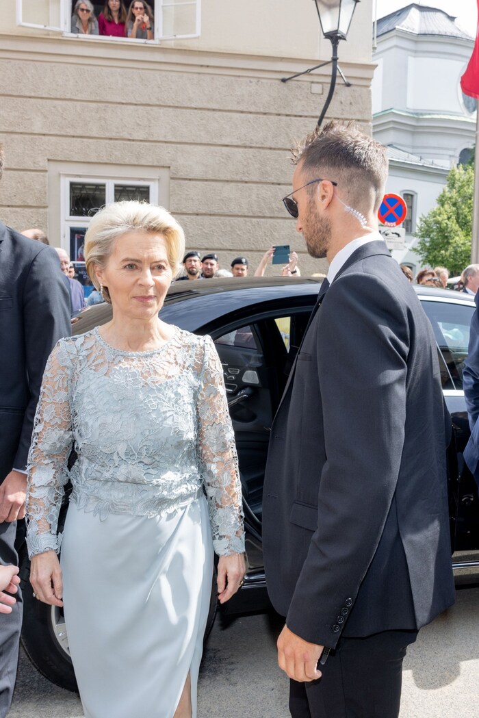 Ursula von der Leyen, EU Kommissionspräsidentin, bei der Eröffnung der Salzburger Festspiele ...