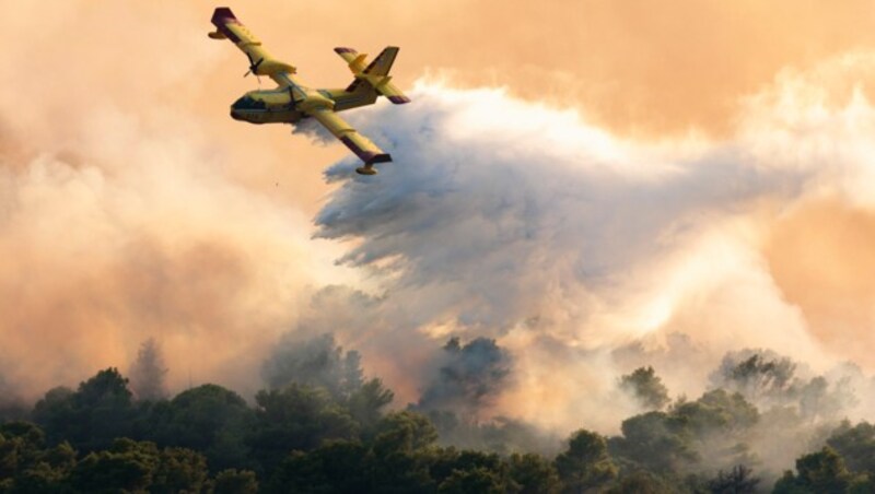 Im Süden Europas wüteten verherrende Waldbrände. (Bild: The Associated Press)