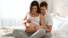 In der Schwangerschaft ist die Kenntnis des Rhesusfaktors relevant. (Bild: stock.adobe.com)