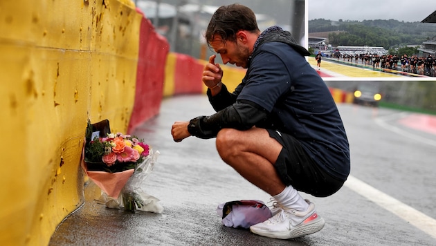 Emotionaler Moment: Bei strömendem Regen legte Gasly an der Unglücksstelle Blumen für seinen verstorbenen Freund nieder. (Bild: GEPA pictures)