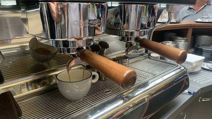 Wer mit Gerald Eichberger plaudert kann viel über Kaffee erfahren. 