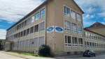 Die beiden IS-Milchbubis wollten an Schwerter und Maschinenpistolen kommen. Der Terrorplan auf die Neue Mittelschule wurde noch vereitelt. Die Klasse des 15-Jährigen sollte in die Luft fliegen. (Bild: Krisper Monika, Krone KREATIV)