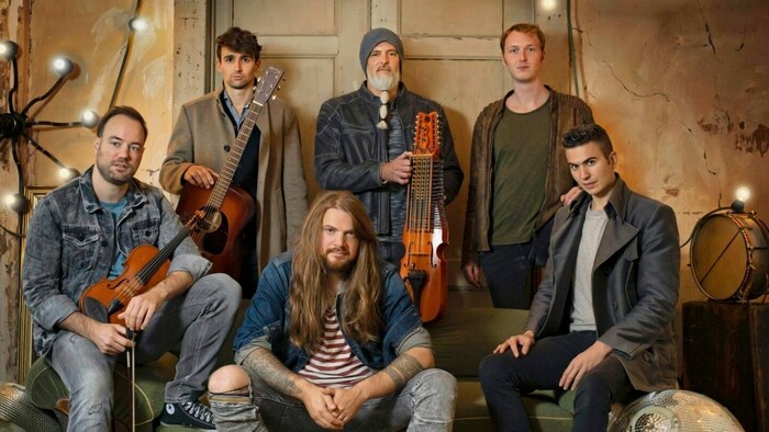 Am Samstag sorgen FAUN und Versengold (Bild) mit einem erdigen Folkrock für Begeisterung.
