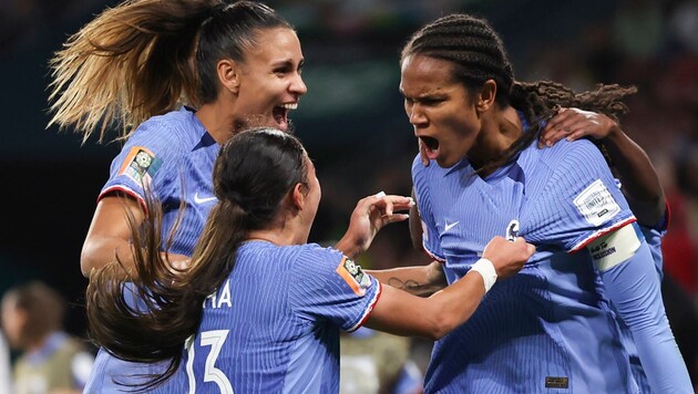 Matchwinner: Wendie Renard (r.) (Bild: Copyright 2023 The Associated Press. All rights reserved)