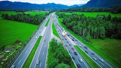 Der Ferienstart in Süddeutschland verursacht an diesem Wochenende ein großes Verkehrsaufkommen auf Salzburgs Straßen. (Bild: Pressefoto Scharinger © Daniel Scharinger)