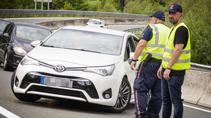 Abfahrtssperren, heuer den ganzen Sommer aktiv, waren erneut löchrig.