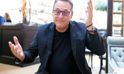 Heinz-Christian Strache wurde vor der Tür eines Wiener Nachtlokals abgewiesen, wie er ...