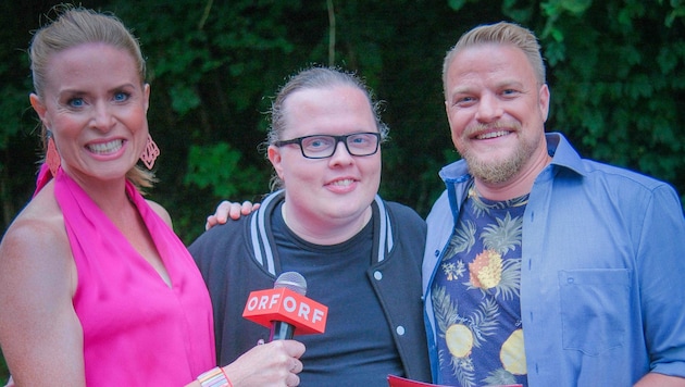 Maria Theiner (ORF OÖ), Angelo Kelly und Joe Daxbacher (ORF OÖ). (Bild: Horst Einöder/Flashpictures)