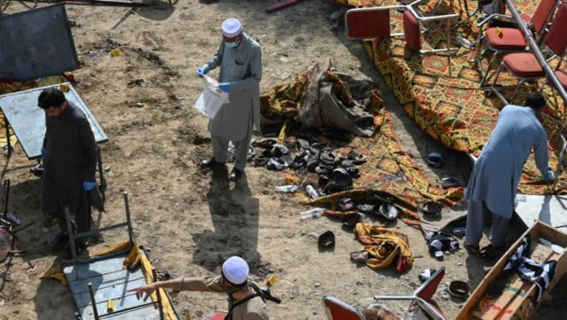 Der Islamische Staat (IS) hat sich zum Bombenanschlag in Pakistan bekannt. (Bild: AFP)