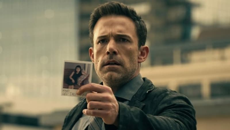 Ben Affleck spieltden Polizeibeamten Danny Rourke, der seit der Entführung seiner Tochter große Verzweiflung spürt. (Bild: ©2023 Hypnotic Film Holdings LLC)