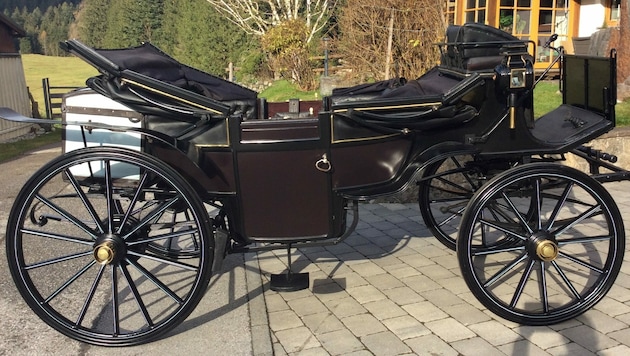 Ab 2025 wird die Sisi-Kutsche Hochzeitspaaren zur Verfügung gestellt, wenn sie im Hotel Grand Elisabeth in Bad Ischl nächtigen. (Bild: zVg)
