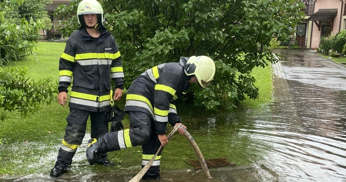 Überflutungen - Steirische Feuerwehren Wieder Im Unwettereinsatz | Krone.at