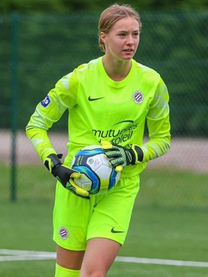 Zoe Steenhuis
