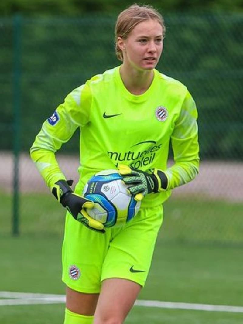 Zoe Steenhuis could be back in goal for Altach for the first time since her back injury. (Bild: MHSC)