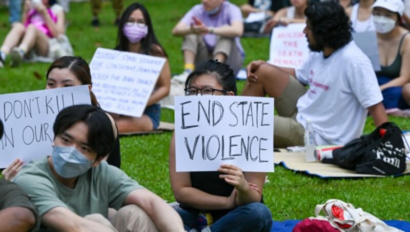 Eine Demonstration gegen die Todesstrafe in Singapur (Bild: AFP)