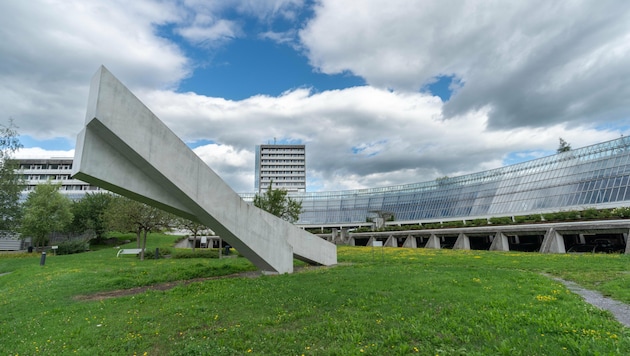 The fraud scandal surrounding Siemens, the state hospitals and other companies is far from over. (Bild: DIETMAR STIPLOVSEK / APA / picturedesk.com)