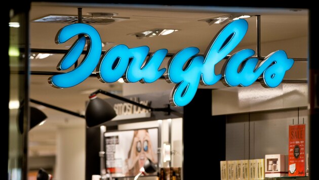 Die Parfumerie im Designer Outlet Parndorf war das Ziel eines Diebes.