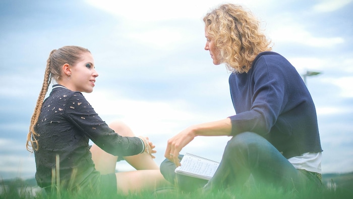 Nina-Sofie im Gespräch mit „Krone“-Redakteurin Vera Lischka.
