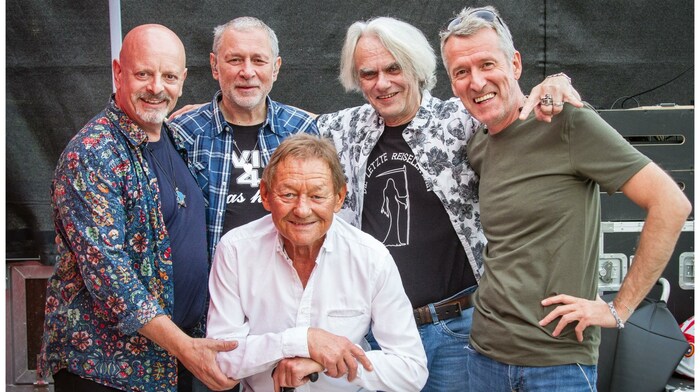 WIR4plusEINS mit Gary Lux, Harald Fendrich, Wolfgang Ambros, Ulli Bäer und Harry Stampfer (von ...